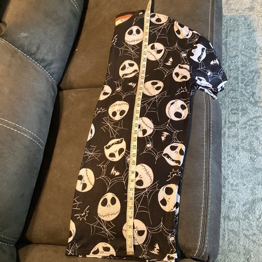 NEW. JACK SKELLINGTON WOMEN'S MEDIUM THE NIGHTMARE BEFORE CHRISTMAS NIGHTGOWN - Picture 7 of 11